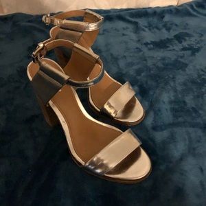 Coach Silver Strappy Open Toe Lexey Heel Sz 8 B